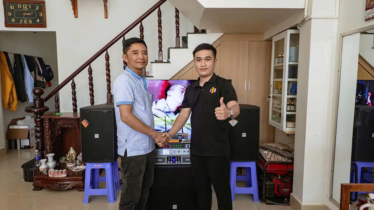 Trường Thành lắp đặt Dàn karaoke DT TT468: (DT D2000, Vatasa T900 New, Vatasa V8 Pro, Vatasa VA-4600, DT Delta115, Vatasa P9 Limited) cho anh Quang