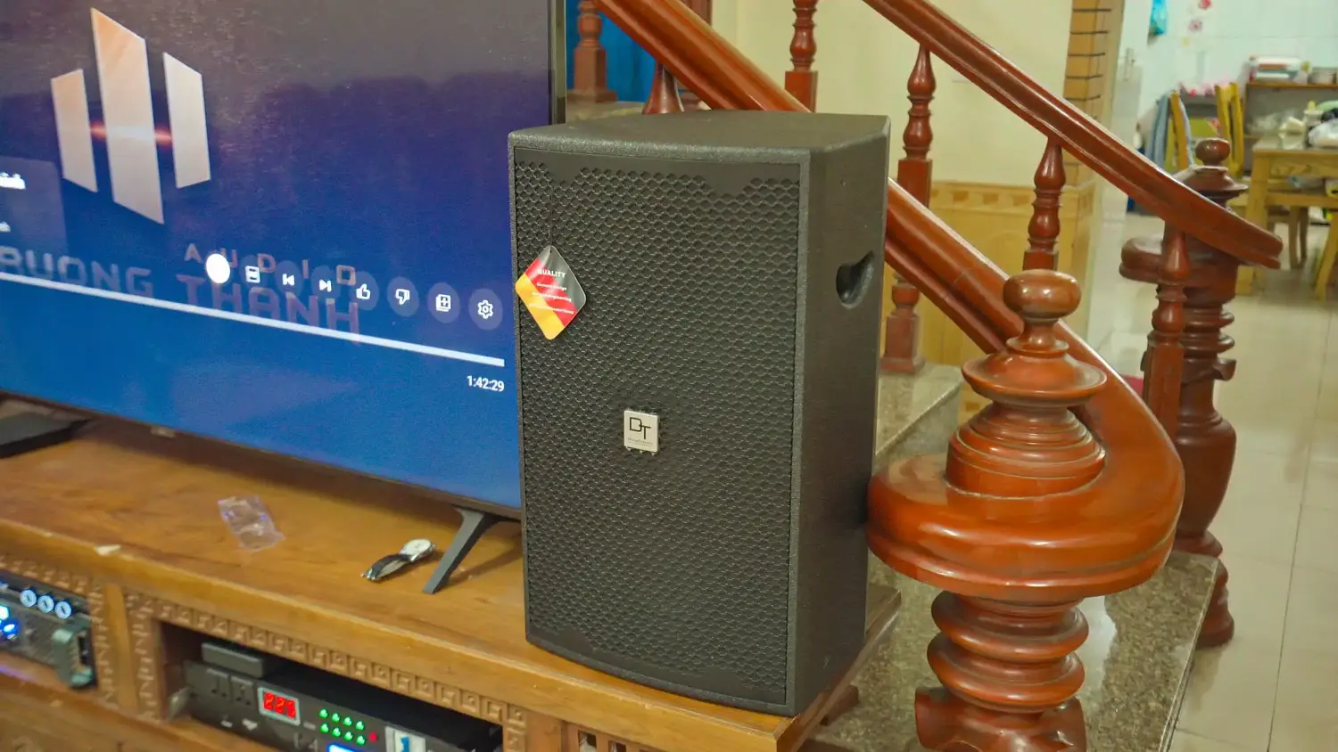 Loa karaoke của Dàn karaoke DT TT209