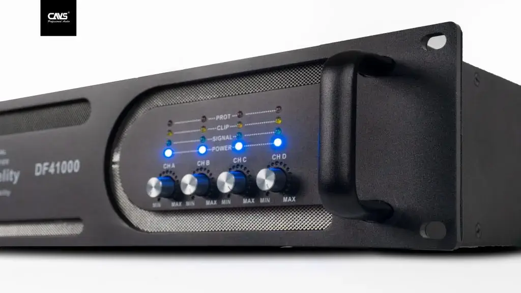 Mặt bên phải của Cục đẩy công suất CAVS DF41000