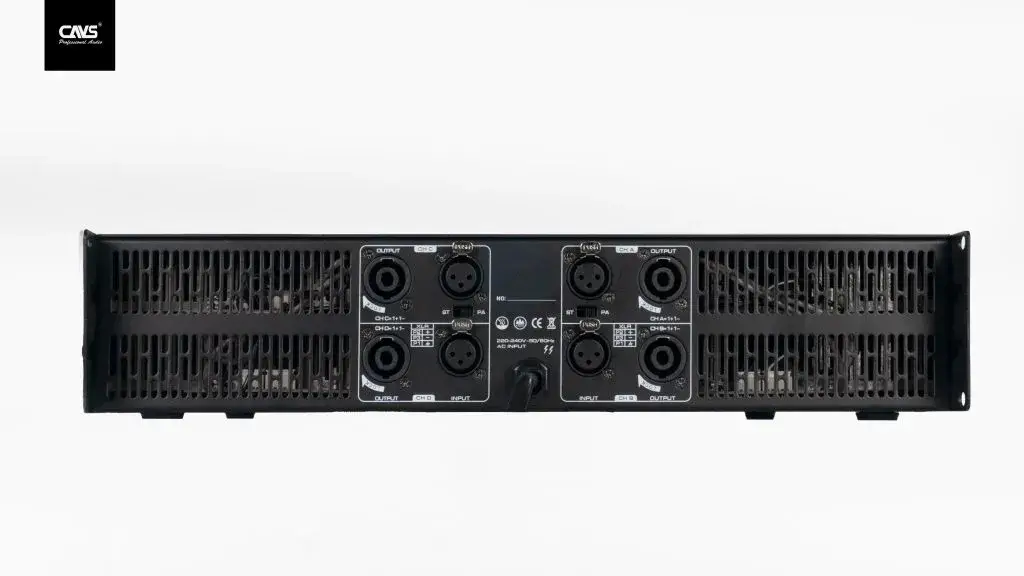 Mặt sau của Cục đẩy công suất CAVS DF41000