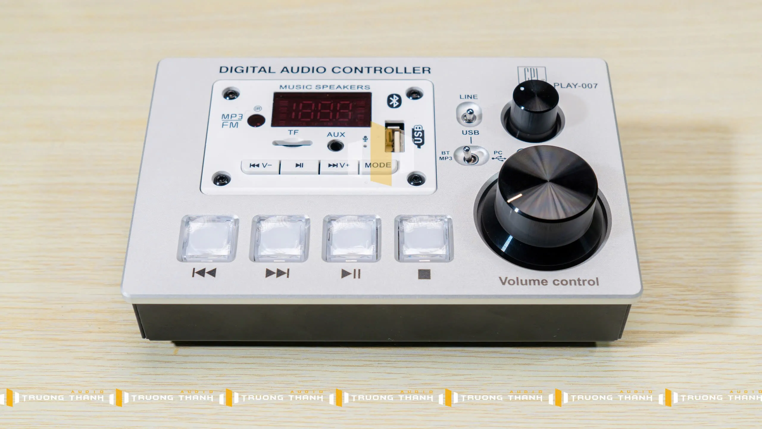 Mặt trên của Bộ Giải Mã DAC Bluetooth CPL-PLAY007