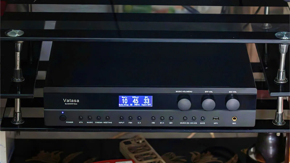 amply vatasa bla600 new của Dàn Karaoke CAVS TT350: (CAVS C12, Vatasa Bla600 New)