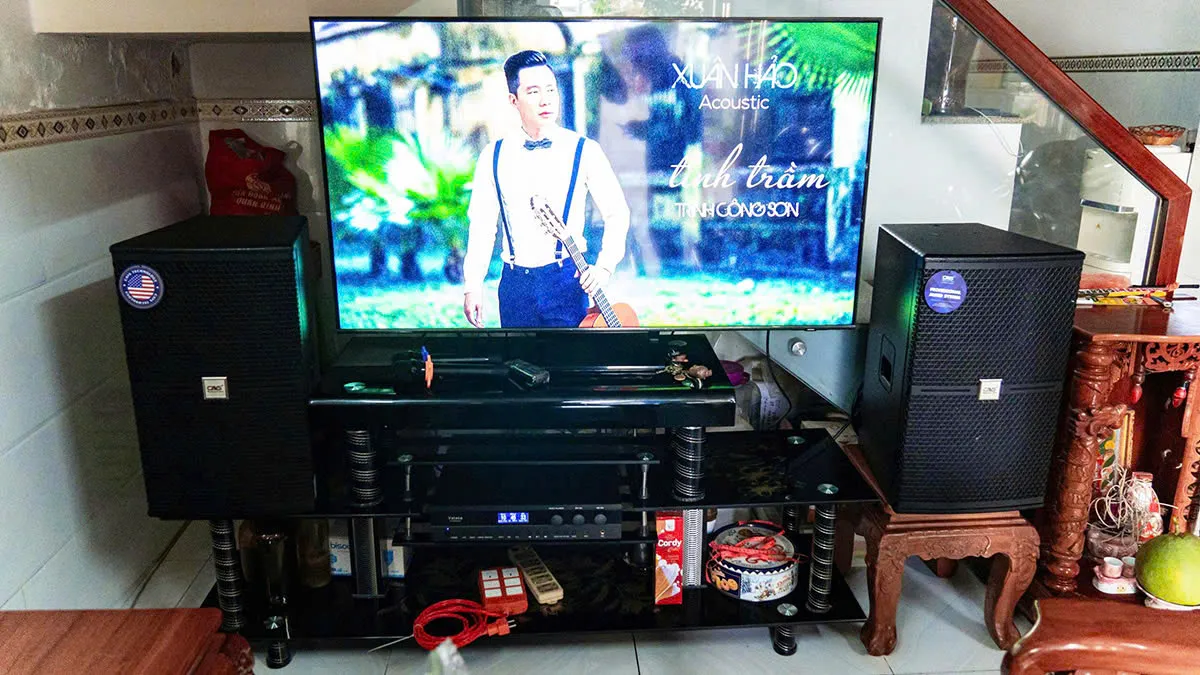Dàn Karaoke CAVS TT350: (CAVS C12, Vatasa Bla600 New) hình lắp đặt thực tế