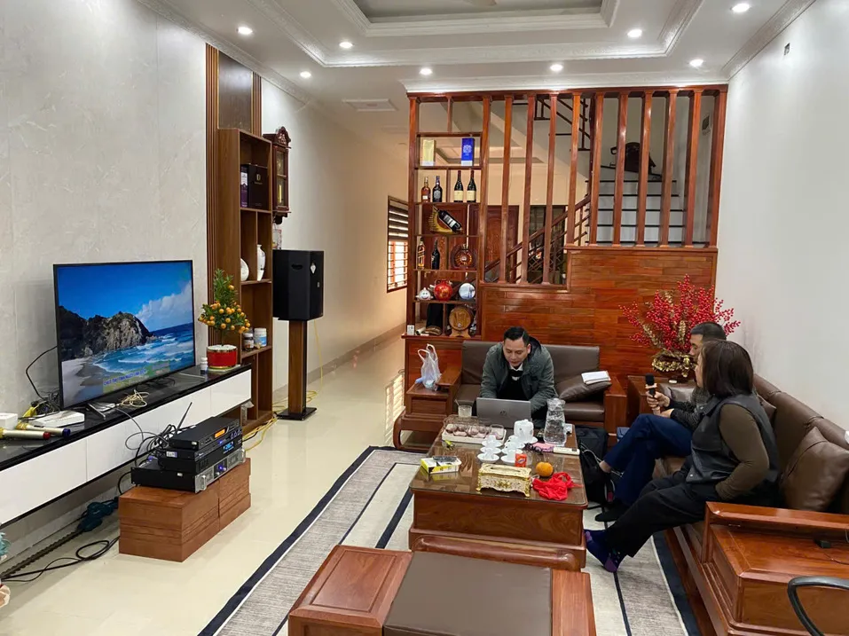 Dàn Karaoke DT TT418 lắp đặt cho phòng khách