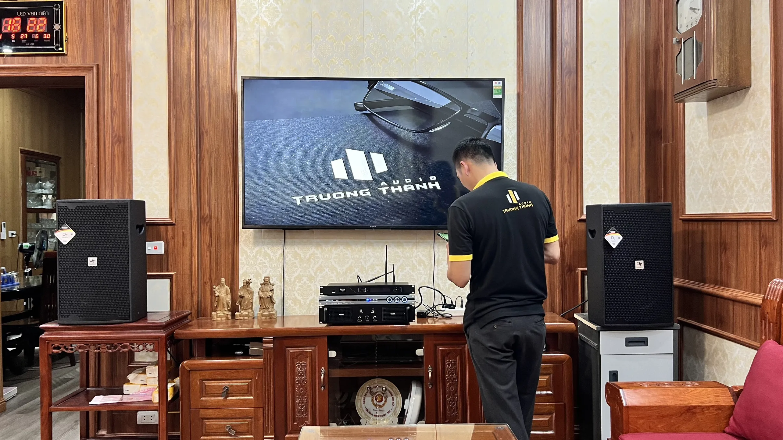 Ảnh sản phẩm Dàn karaoke DT TT248: (DT D2000, Vatasa T500, Vatasa V6 Pro, Vatasa VA-2600) 2