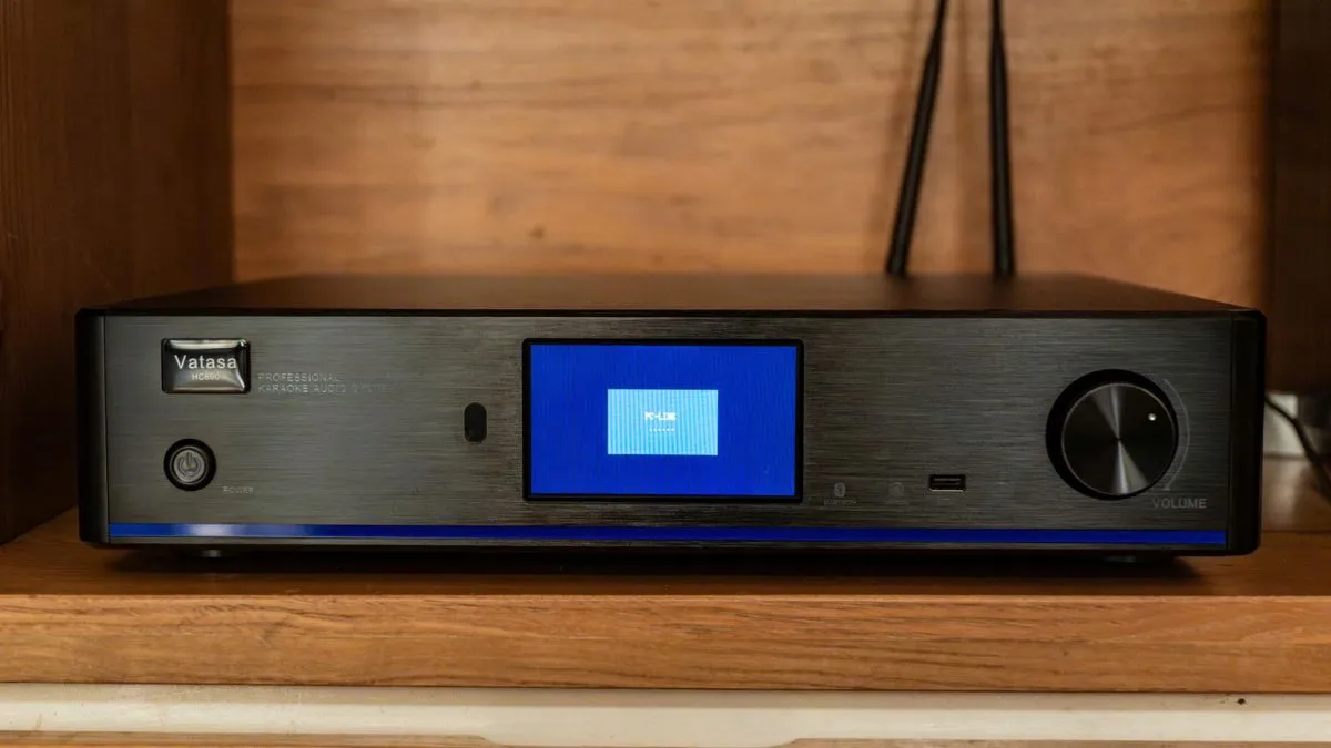 Amply Vatasa HC600 của Dàn karaoke DT TT462: (DT Radius-12Pro, Vatasa HC600, Nex 12)