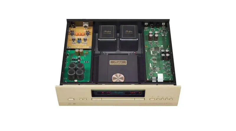 Mặt trong của Đầu CD Accuphase DP720