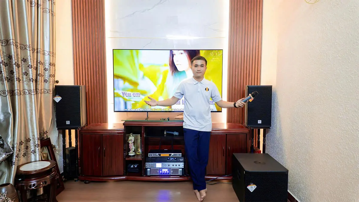Trường Thành Audio lắp đặt Dàn karaoke DT TT459: (DT Alpha10, Vatasa T900 New, Vatasa V8 Pro, DT Lion406, DT Delta-112AT, Vatasa P9 Limited)