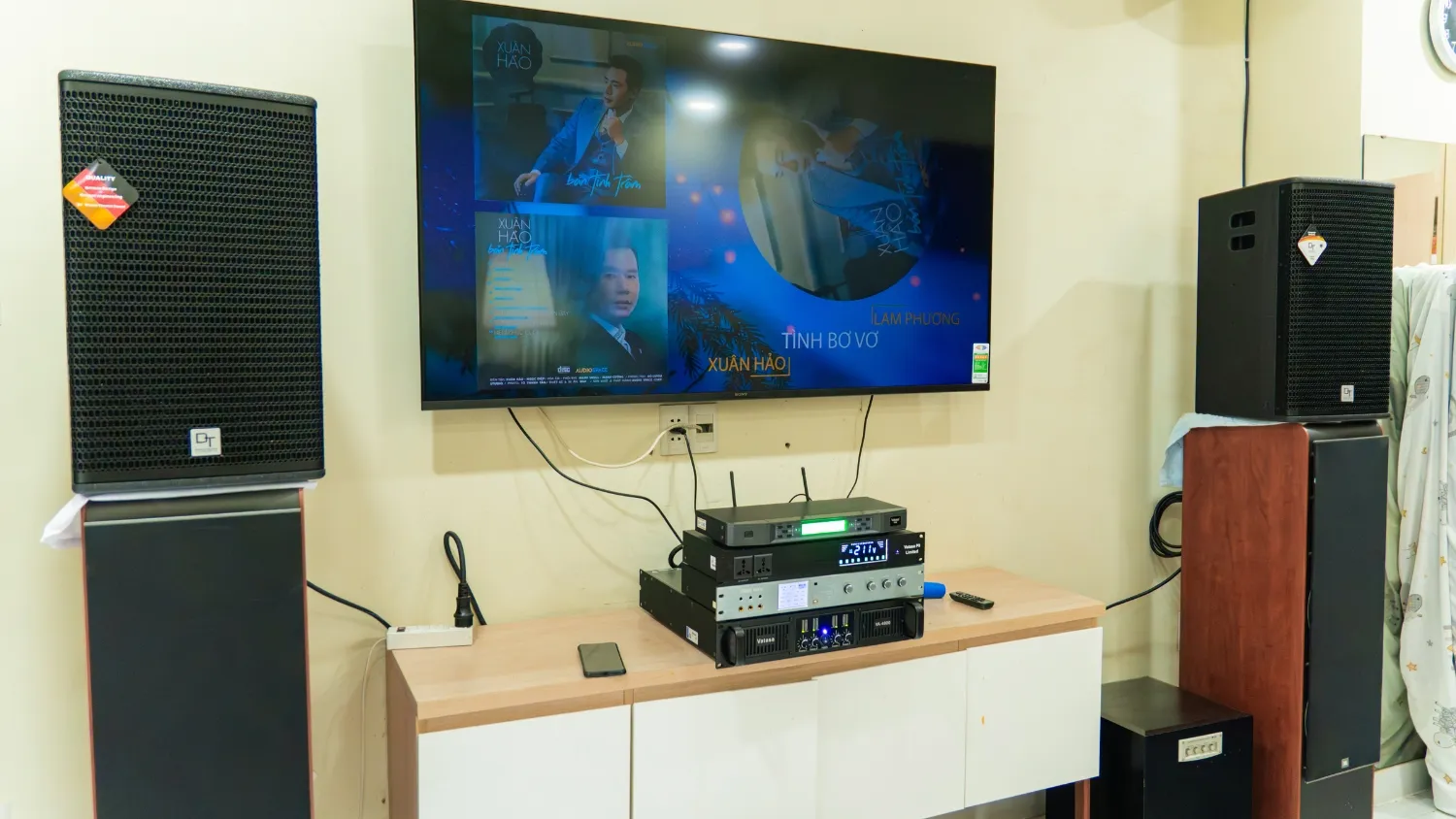 Loa karaoke DT Alpha12 dễ lắp đặt