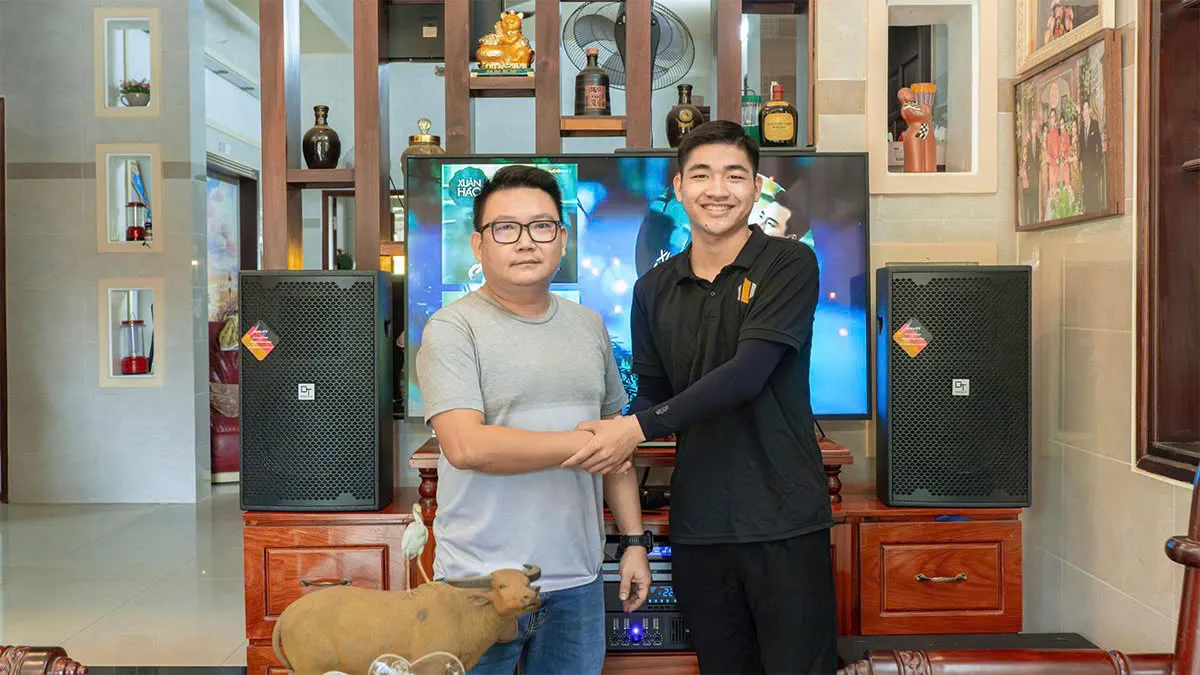 trường thành audio lắp đặt Dàn Karaoke DT TT197: (DT D2000, Vatasa T500, Vatasa V6 Pro, Vatasa VA-4600, DT Delta115)