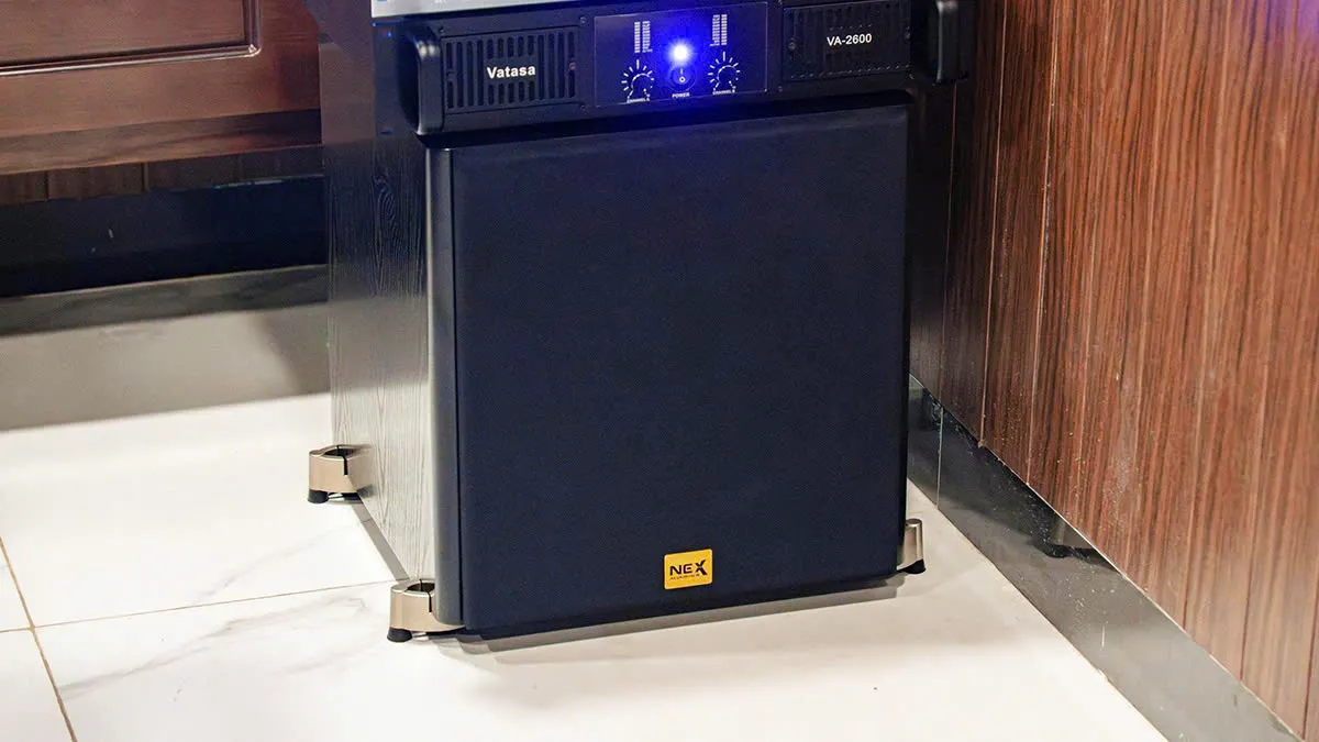 loa sub nex 12 của Dàn Karaoke DT TT260: (DT D2000, Vatasa T500, Vatasa V8Pro, Vatasa VA-2600, Nex 12, Vatasa P9 Luxury)
