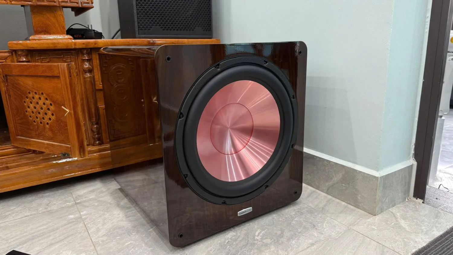 Mặt bên của Sasion ALI S15 2