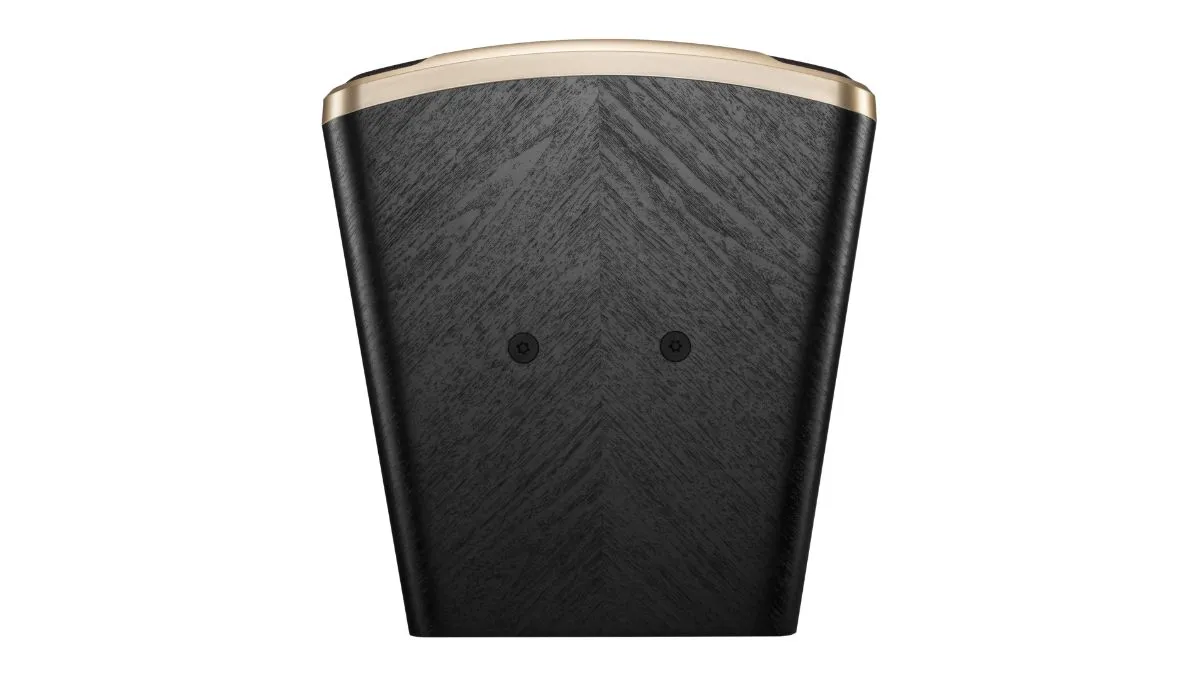 mặt dưới Loa JBL D Ultra