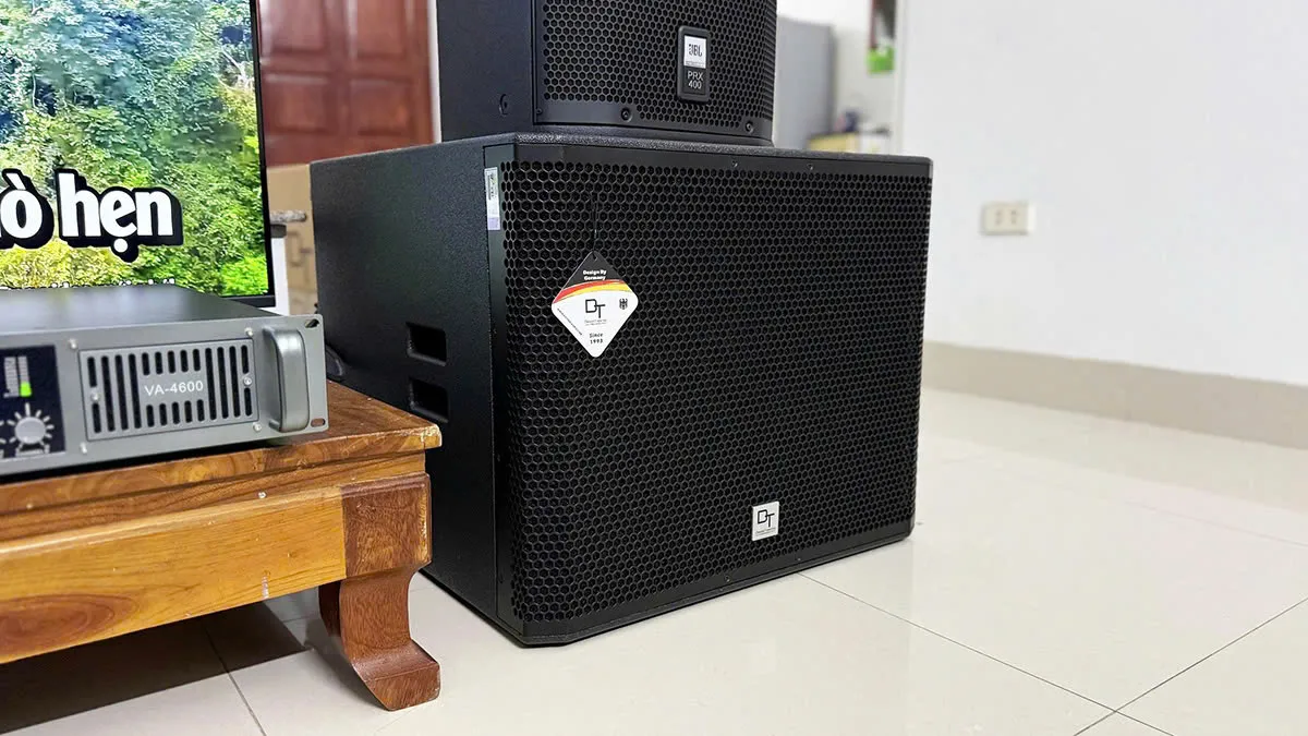 Loa sub của Dàn karaoke JBL TT472: (JBL PRX 412M, Vatasa T900 New, Vatasa V6 Pro, Vatasa VA-4600, DT Delta115)
