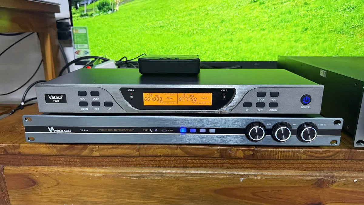 Micro và vang số của Dàn karaoke JBL TT472: (JBL PRX 412M, Vatasa T900 New, Vatasa V6 Pro, Vatasa VA-4600, DT Delta115)