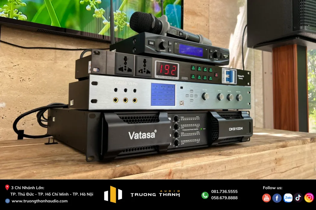 Mặt bên Micro, quản lý nguồn, vang số và cục đẩy công suất của Dàn karaoke DT TT328