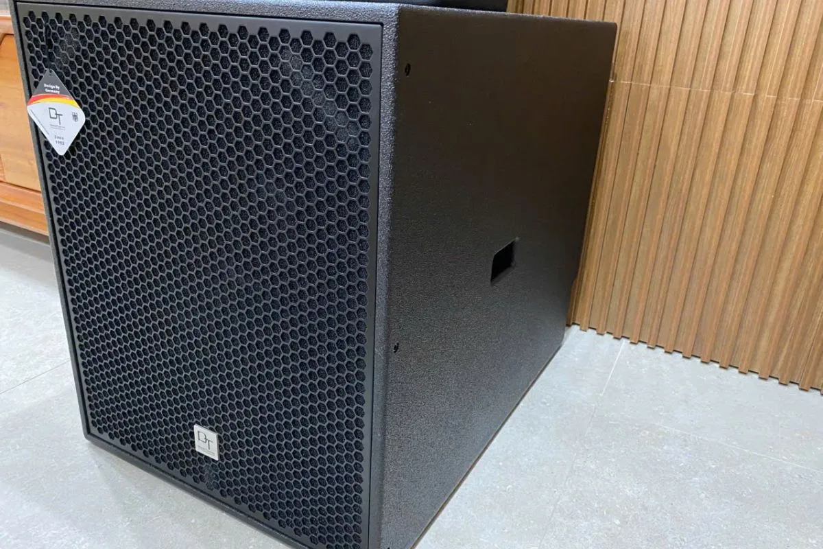 Ảnh sản phẩm Dàn Karaoke JBL TT416: (JBL KP 6012, Vatasa T10, Vatasa V8 Pro, Vatasa DKS1004, DT Alpha118, P9 Limited, VietK 4TB, VietK 22inch) 5
