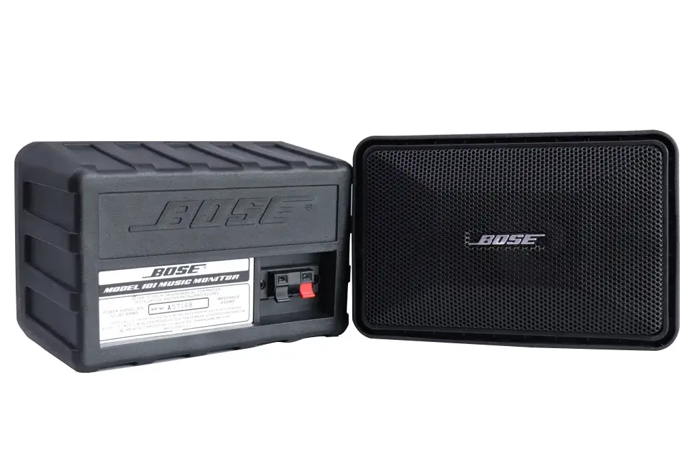 Loa Bose 101 mặt sau