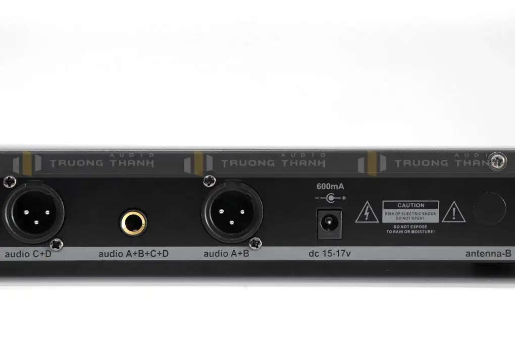 Micro Shure U930 jack cắm