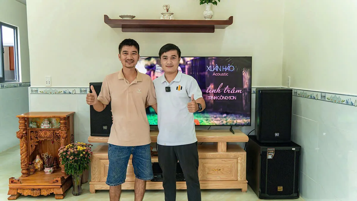 trường thành audio lắp đặt Dàn karaoke Paramax TT330: (Paramax PRO V30, Vatasa Bla600 New, B&W S1500 Max)