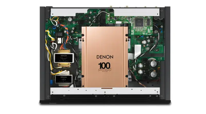 Mặt trong của Đầu CD Denon DCD-A100