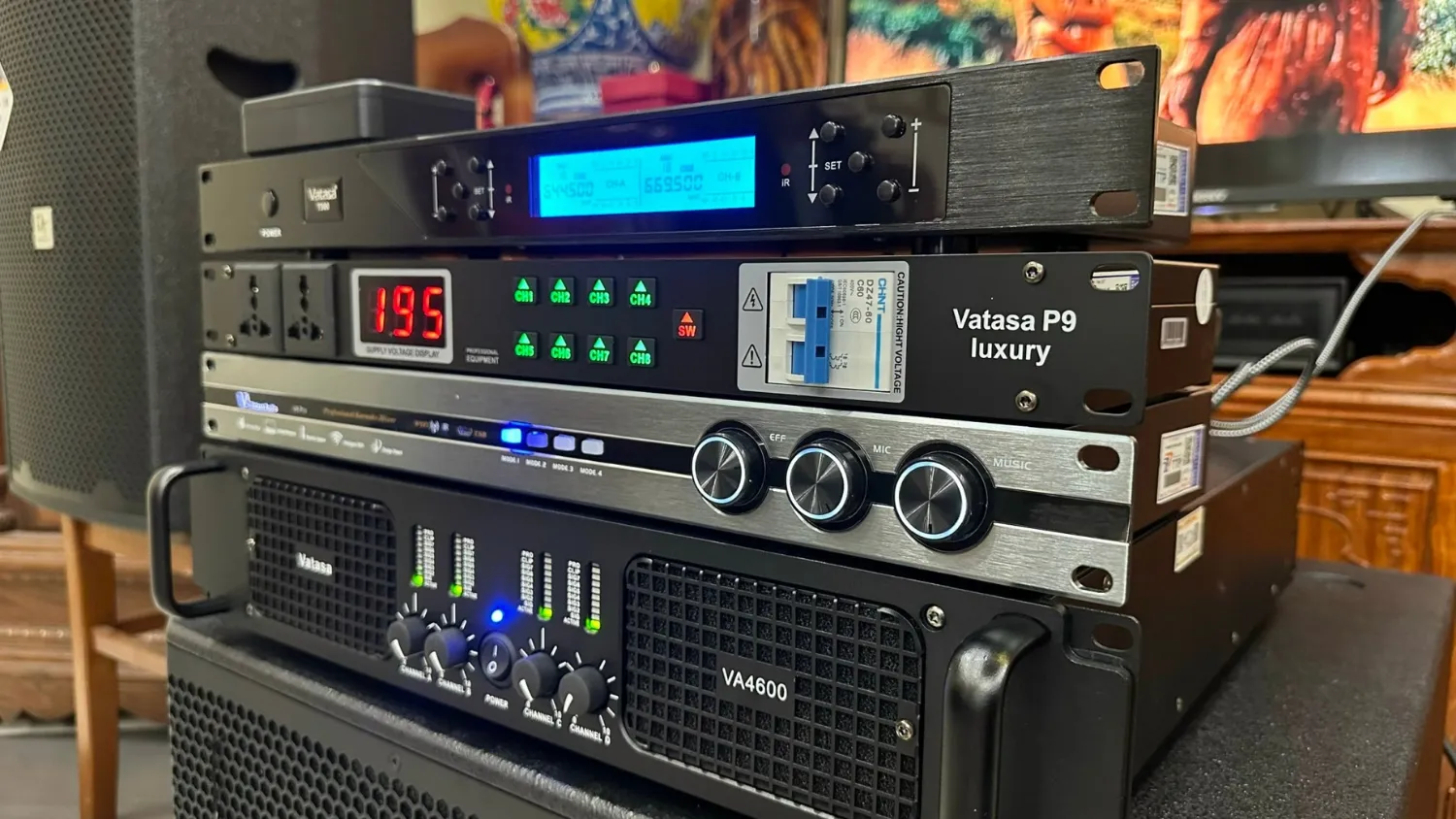 Lắp đặt Vang số Vatasa V6 Pro vào dàn karaoke