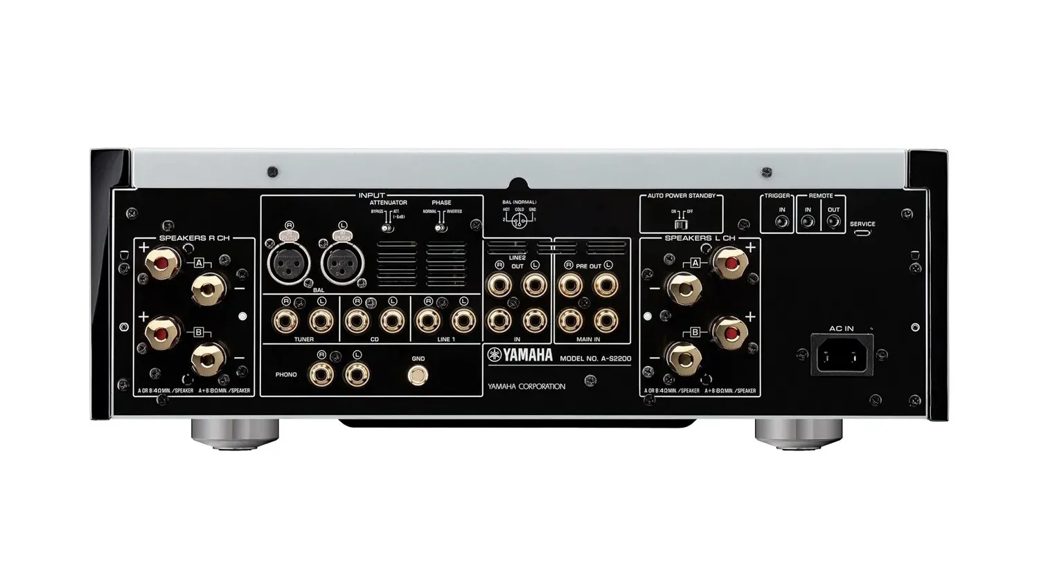 Mặt sau của Amply Yamaha A-S 2200