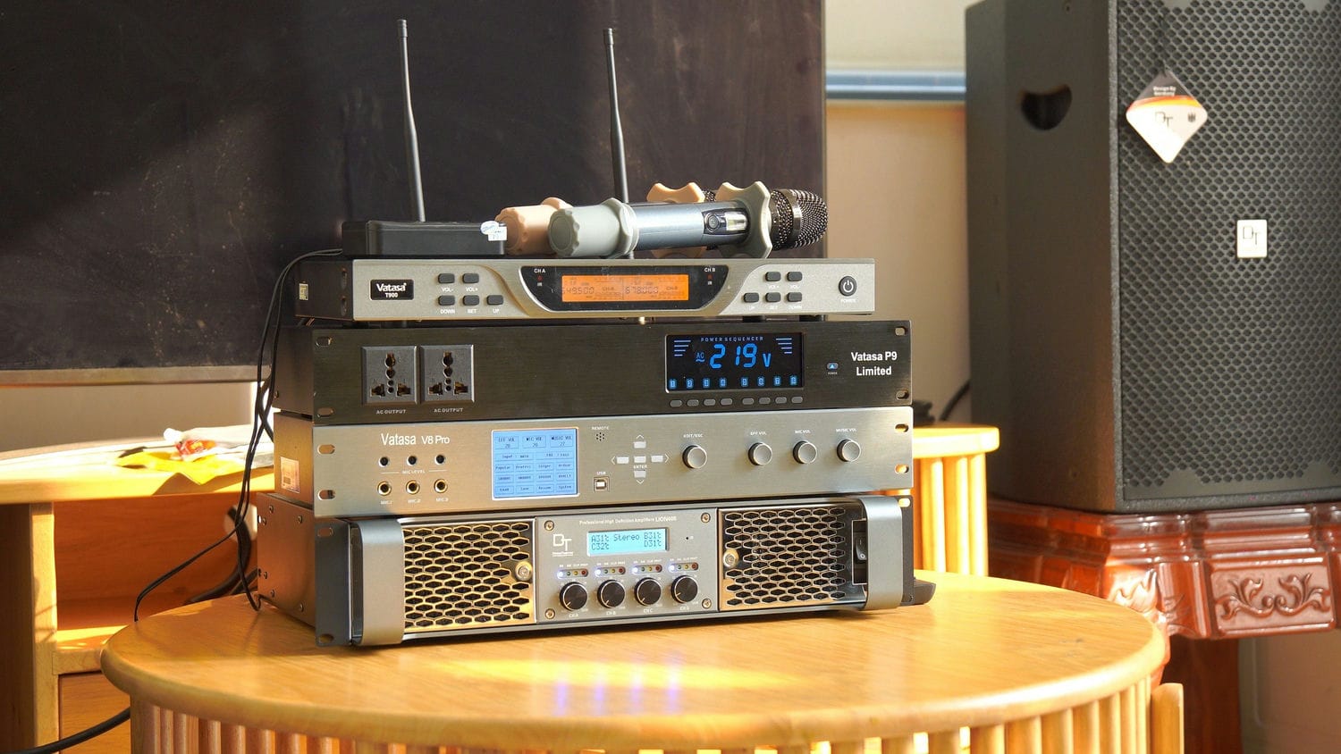 Ảnh sản phẩm Dàn karaoke DT TT295: (DT D2000, Vatasa T900 New, Vatasa V8Pro, DT Lion408, DT Delta115, Vatasa P9 Limited, VietK 4TB, VietK 22 inch) 6
