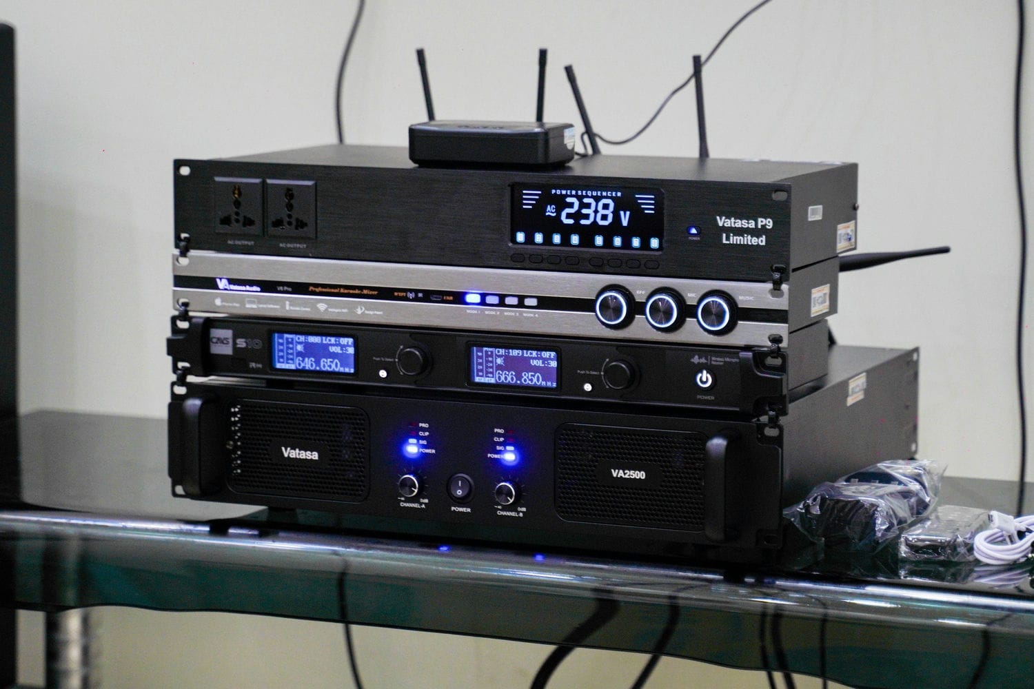 Ảnh sản phẩm Dàn Karaoke CAVS TT284: (CAVS C12, CAVS S10, Vatasa V6 Pro, Vatasa VA-2500, CAVS SC715, Vatasa P9 Limited) 28