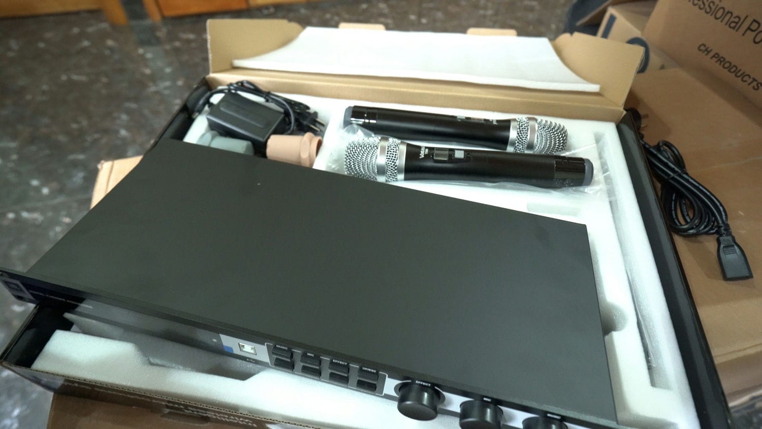 Ảnh sản phẩm Dàn Karaoke JBL TT282: (JBL KPS2, Vatasa T500, JBL KX180A, Vatasa VA-2600, CAVS KS115) 7
