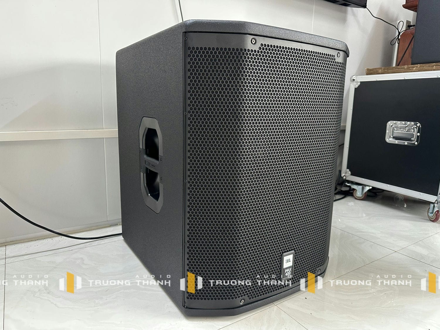 Ảnh sản phẩm Dàn karaoke JBL TT277: (JBL PRX 412M, JBL VM300, JBL VX8, 2 Crown T7, JBL PRX 418S, Vatasa P9 Limited) 13