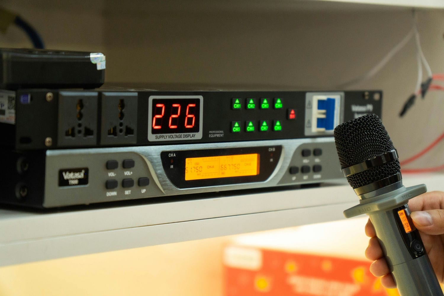 Ảnh sản phẩm Dàn Karaoke DT TT300: (DT Alpha 12, Vatasa T900 New, Vatasa V8Pro, DT Lion408, DT Delta115, Vatasa P9 Luxury) 4