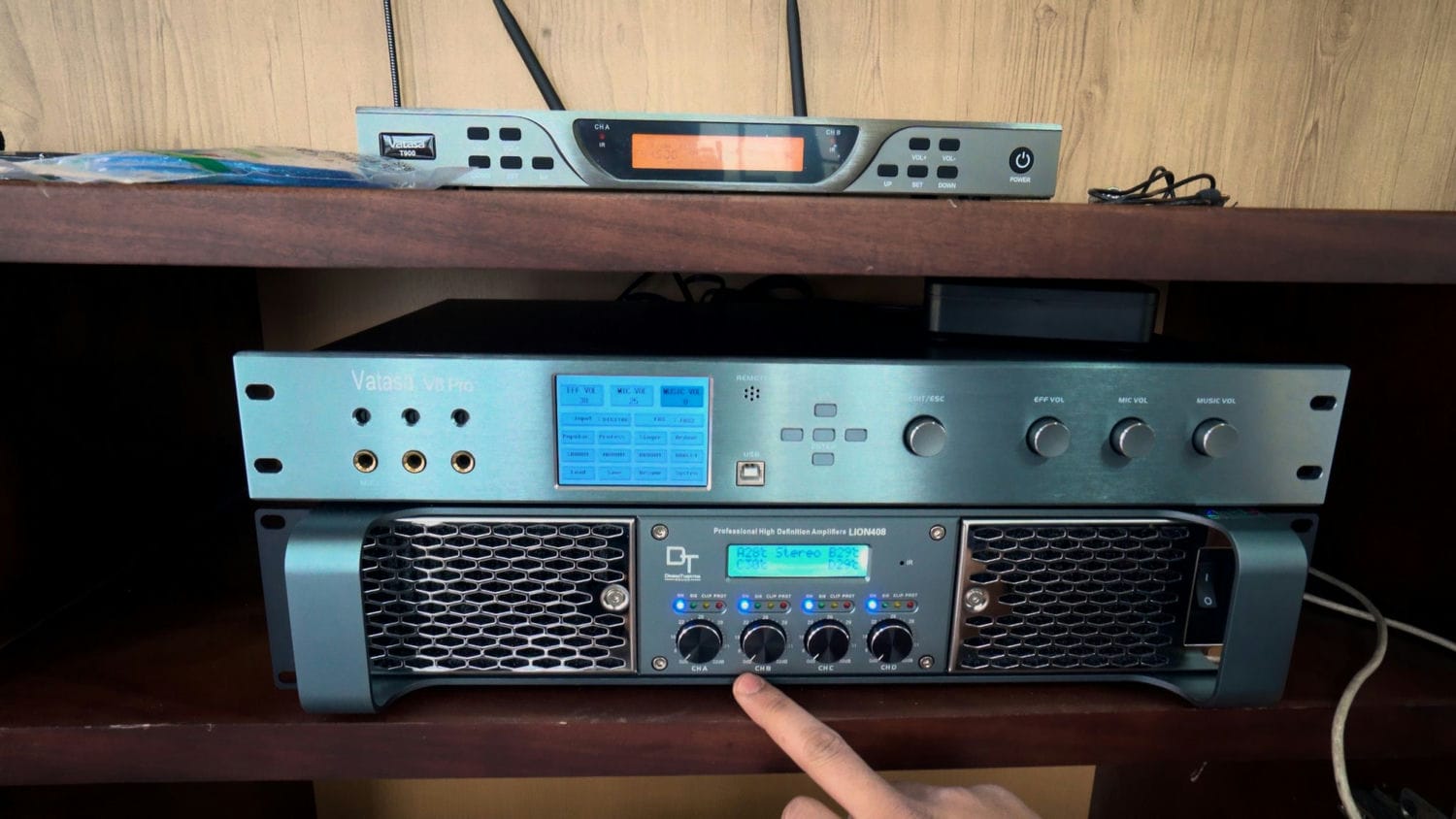 Ảnh sản phẩm Dàn karaoke DT TT301: (DT Alpha 12, Vatasa T900 New, Vatasa V8Pro, DT Lion408, 2 DT Delta115, Vatasa P9 Limited) 2