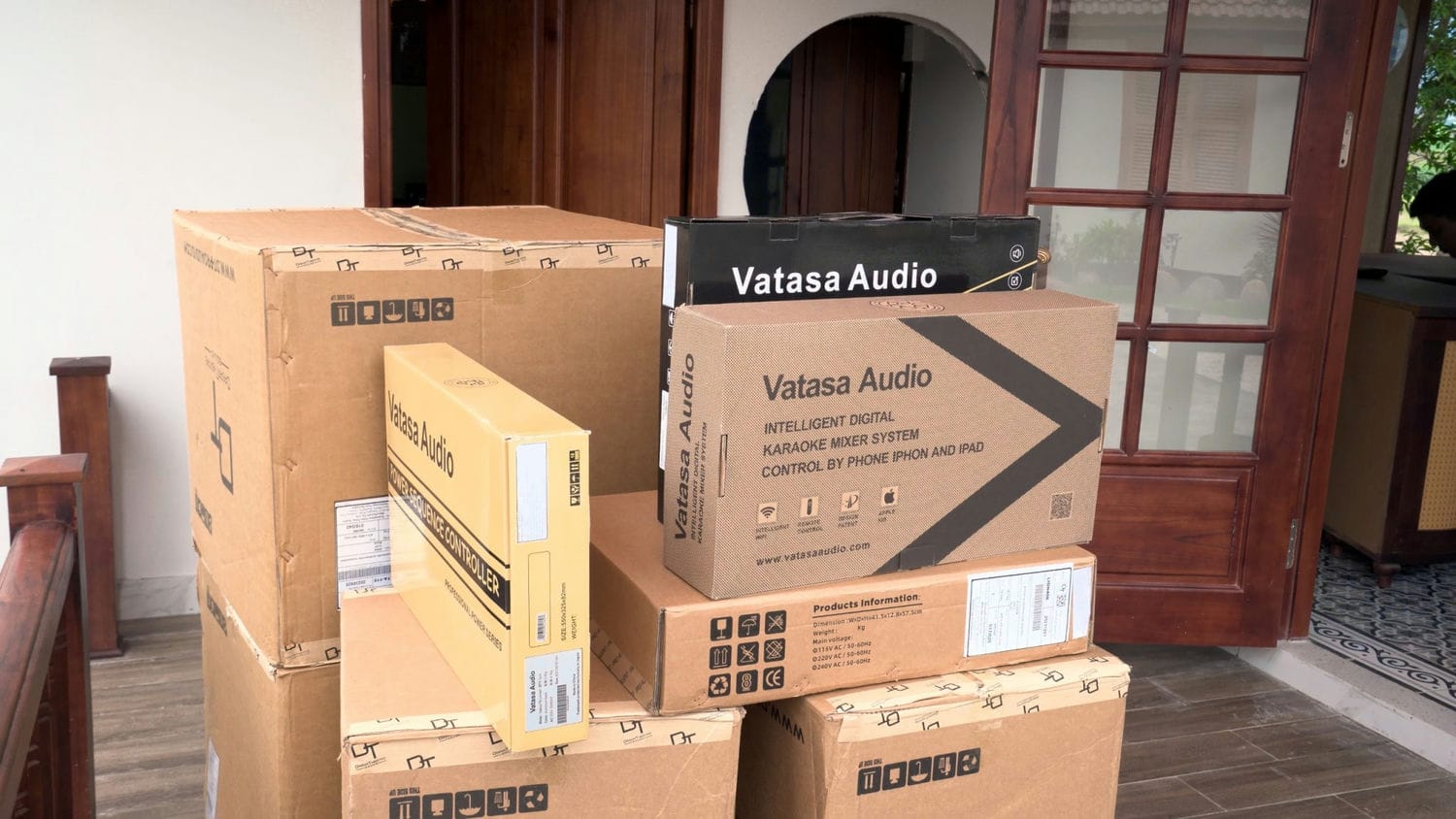 Ảnh sản phẩm Dàn karaoke DT TT301: (DT Alpha 12, Vatasa T900 New, Vatasa V8Pro, DT Lion408, 2 DT Delta115, Vatasa P9 Limited) 4