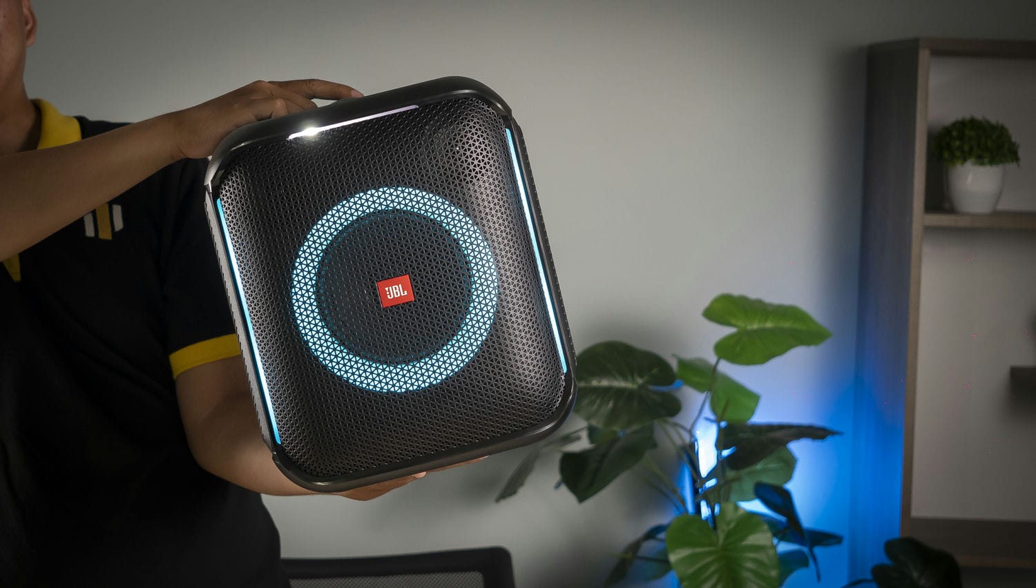 Ảnh sản phẩm LOA JBL PARTYBOX ENCORE ESSENTIAL 14