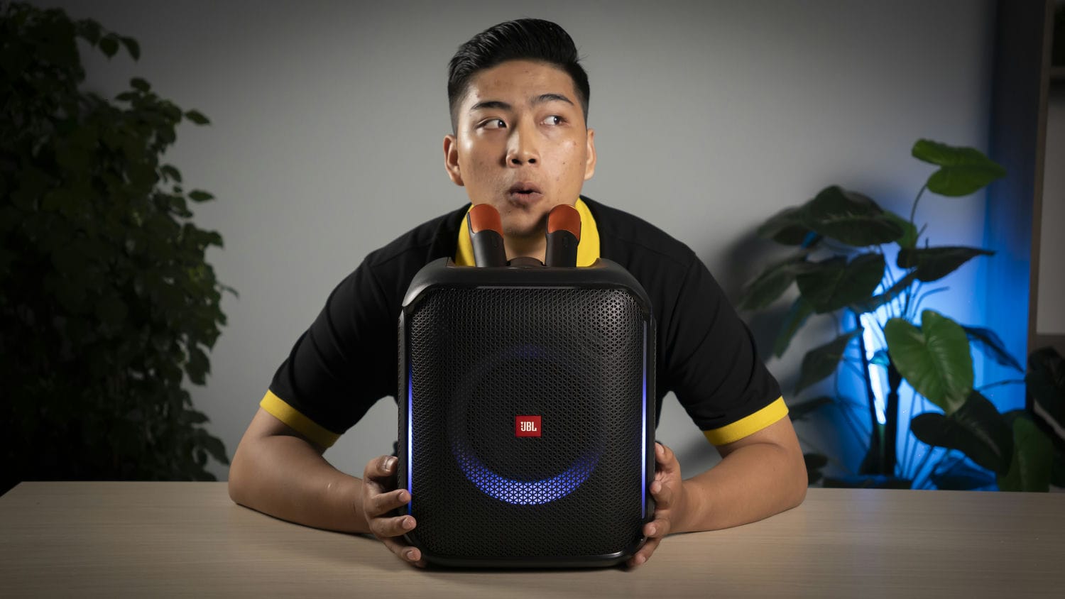 Ảnh sản phẩm LOA JBL PARTYBOX ENCORE ESSENTIAL 25