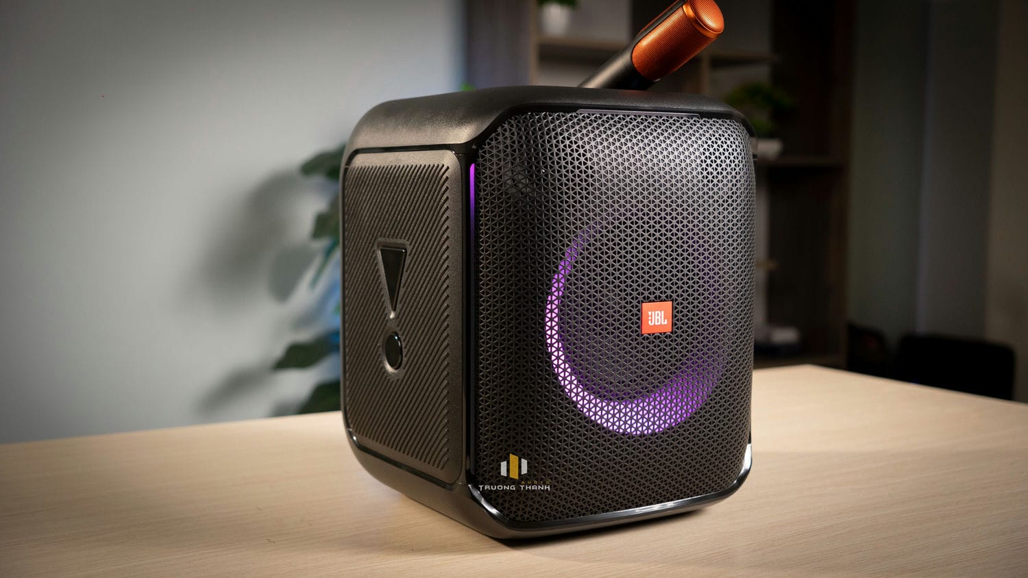 Ảnh nổi bật của sản phẩm LOA JBL PARTYBOX ENCORE ESSENTIAL 6