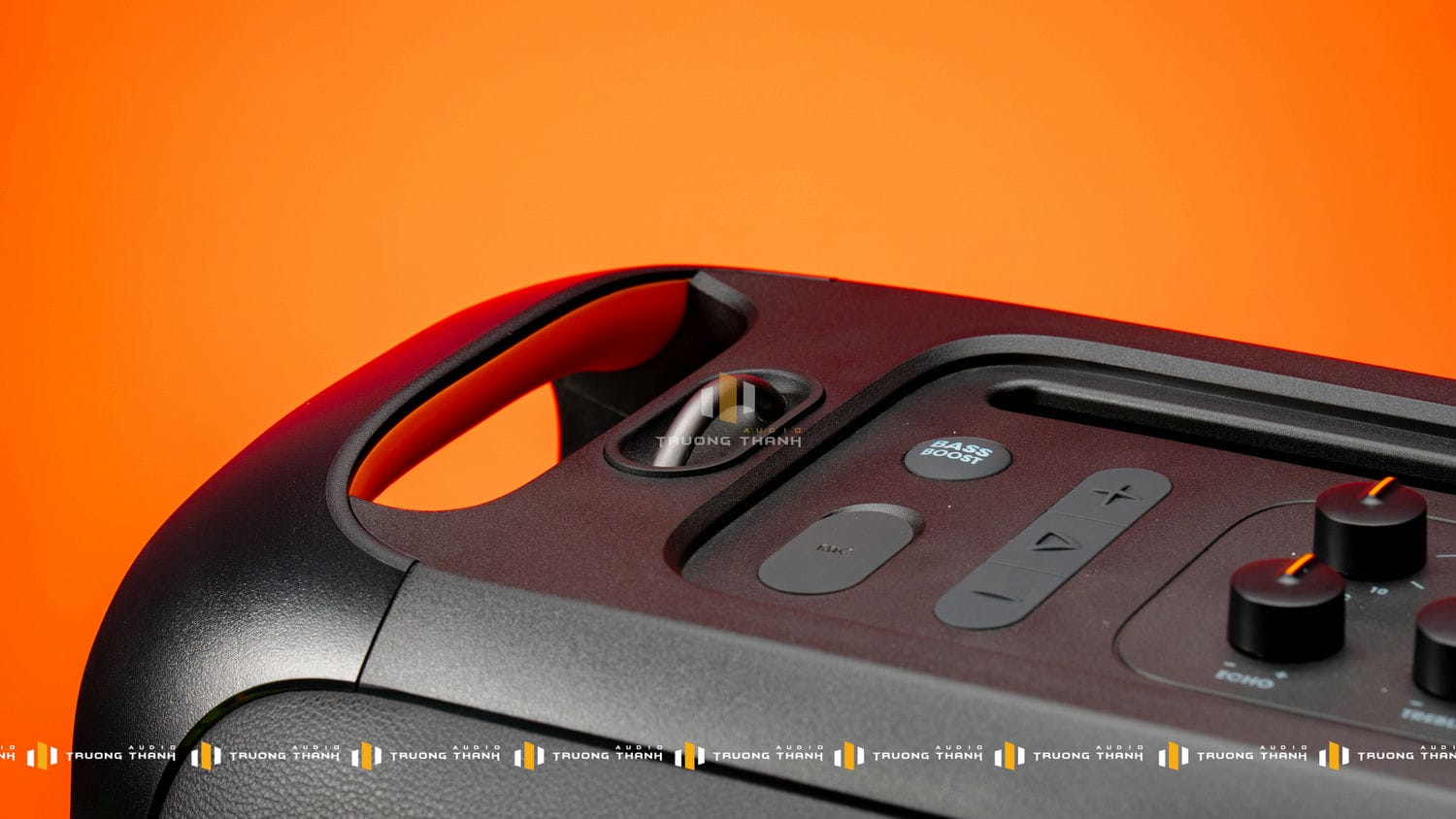 Ảnh sản phẩm LOA JBL PARTYBOX ON THE GO 16