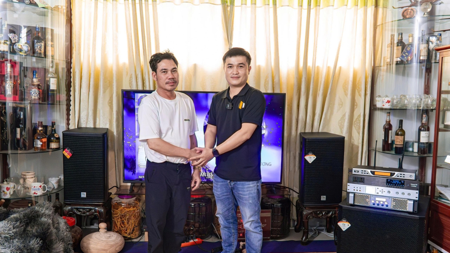 Bàn Giao Thành Công Dàn Karaoke DT Tại Gia Trị Giá 79 Triệu Cho Anh Trung Tại Bình Chánh