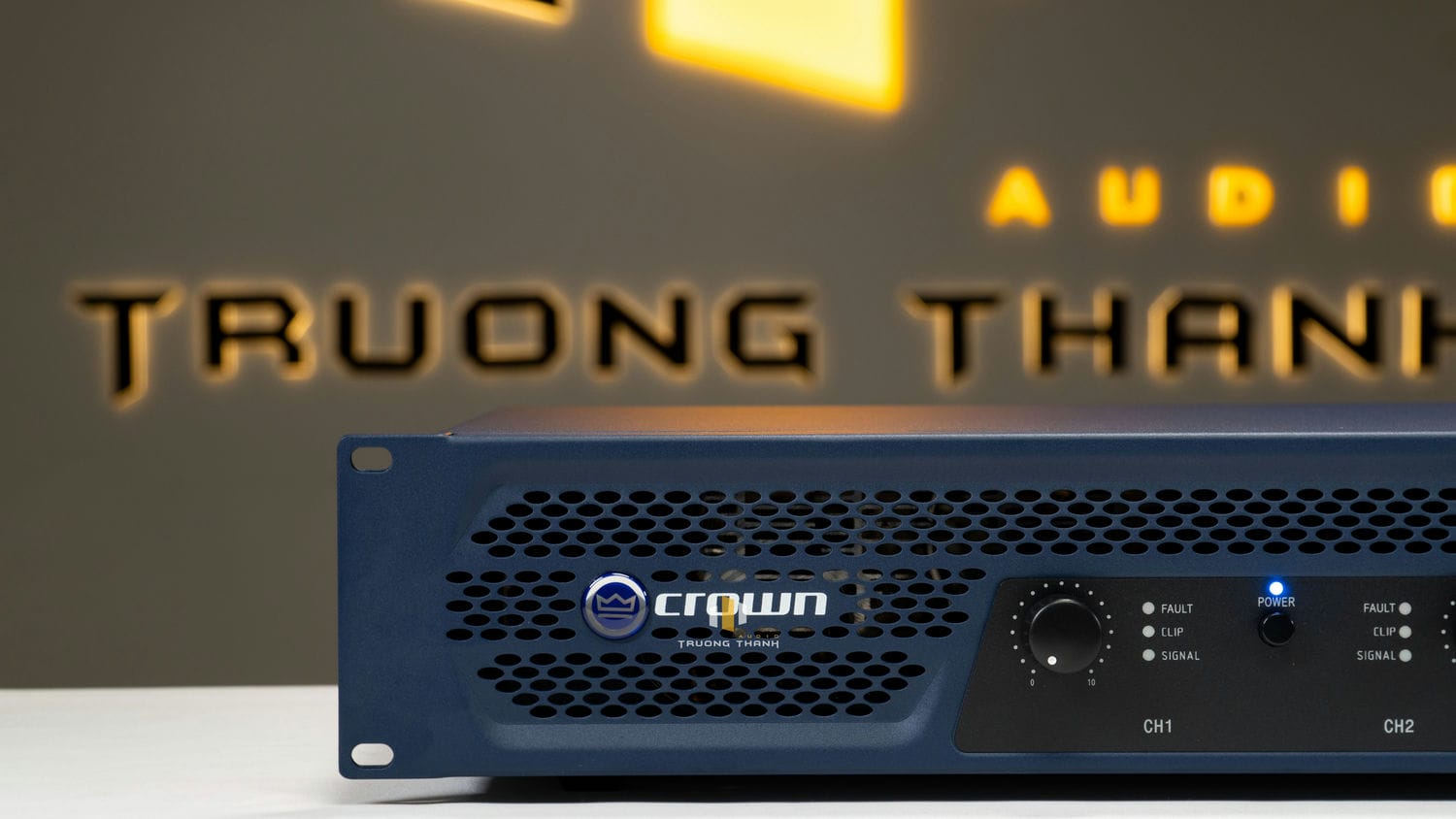 Ảnh sản phẩm Cục đẩy công suất 2 kênh Crown T7 (Harman Mỹ) 5