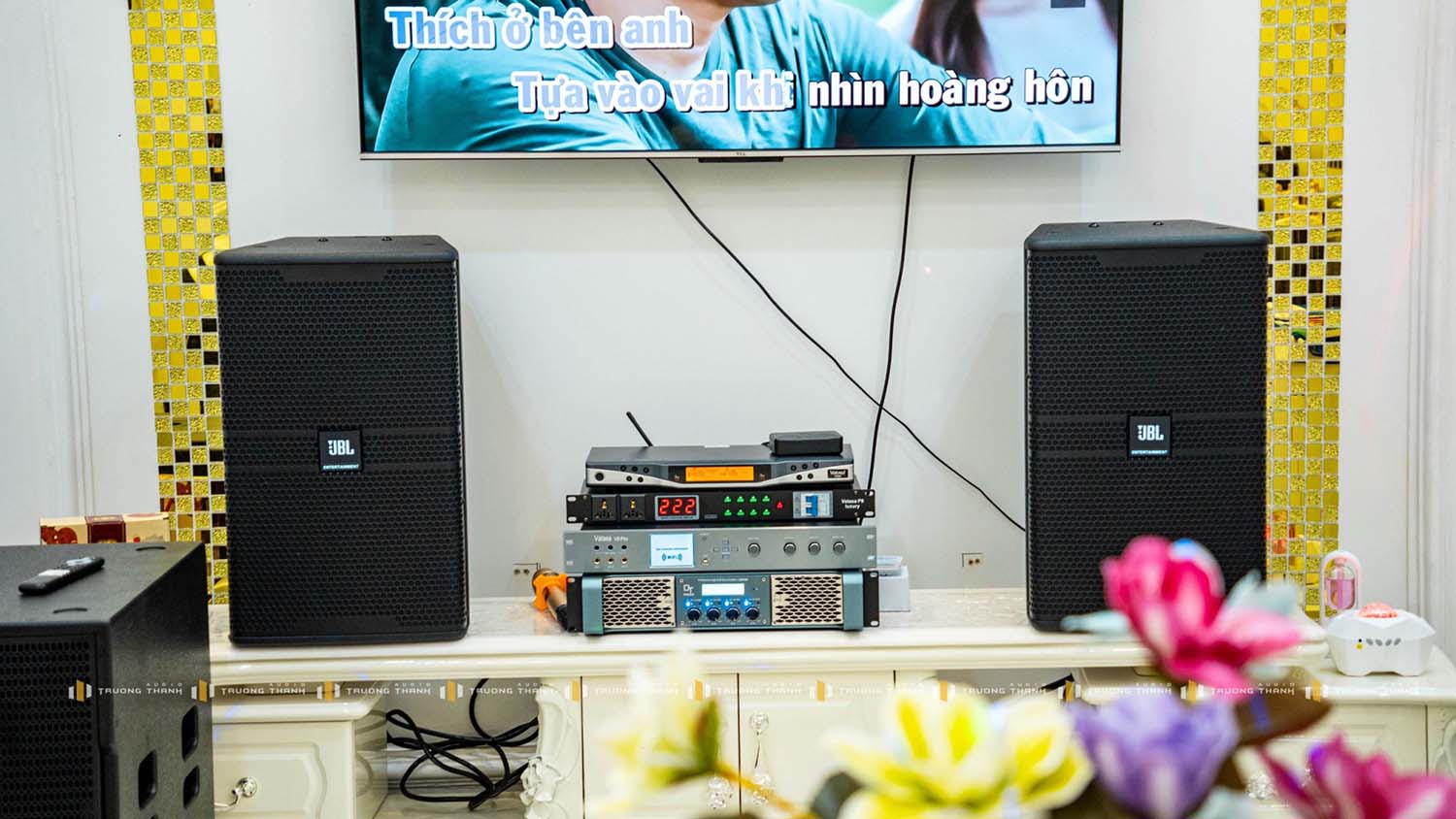 Ảnh sản phẩm Loa Karaoke JBL KP 4010 Mỹ (full bass 25cm, 2 loa 2 đường) 6