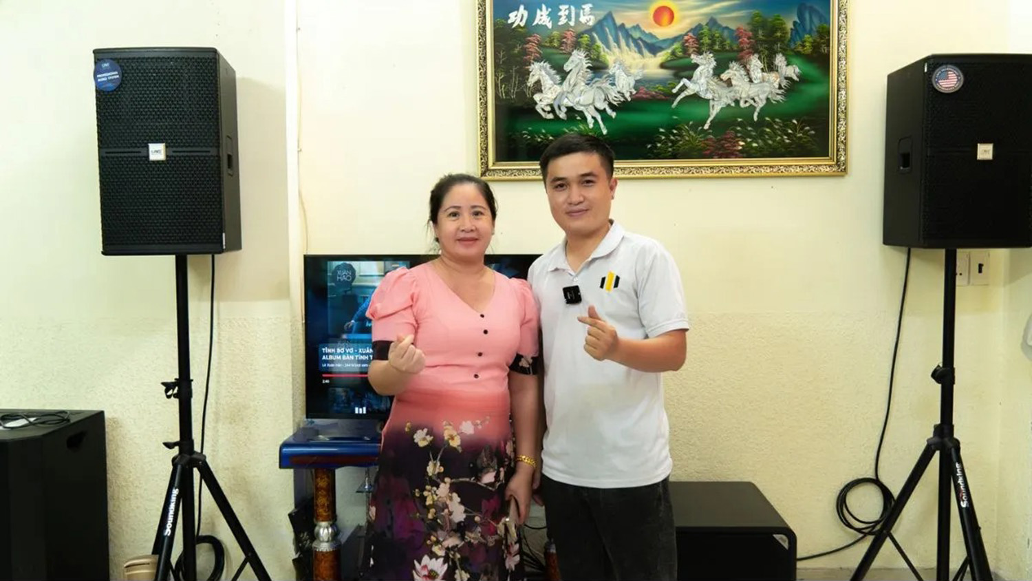Lắp đặt cho khách dàn Karaoke CAVS C12 1 12