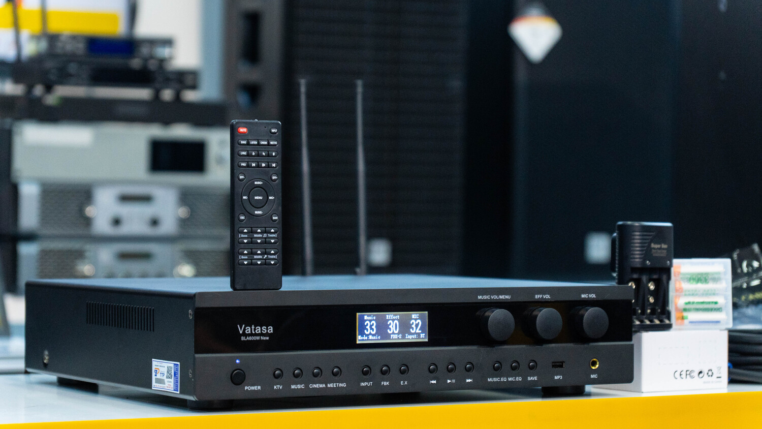 Ảnh sản phẩm Dàn karaoke Paramax TT330: (Paramax PRO V30, Vatasa Bla600 New, B&W S1500 Max) 8