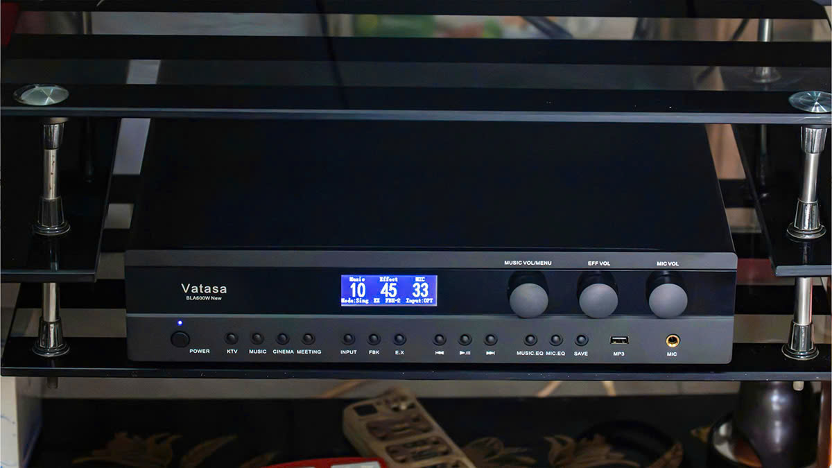 amply vatasa bla600 new của Dàn Karaoke CAVS TT350: (CAVS C12, Vatasa Bla600 New)