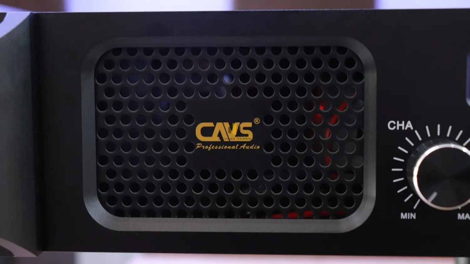 Ảnh sản phẩm Cục đẩy công suất CAVS M2600 4