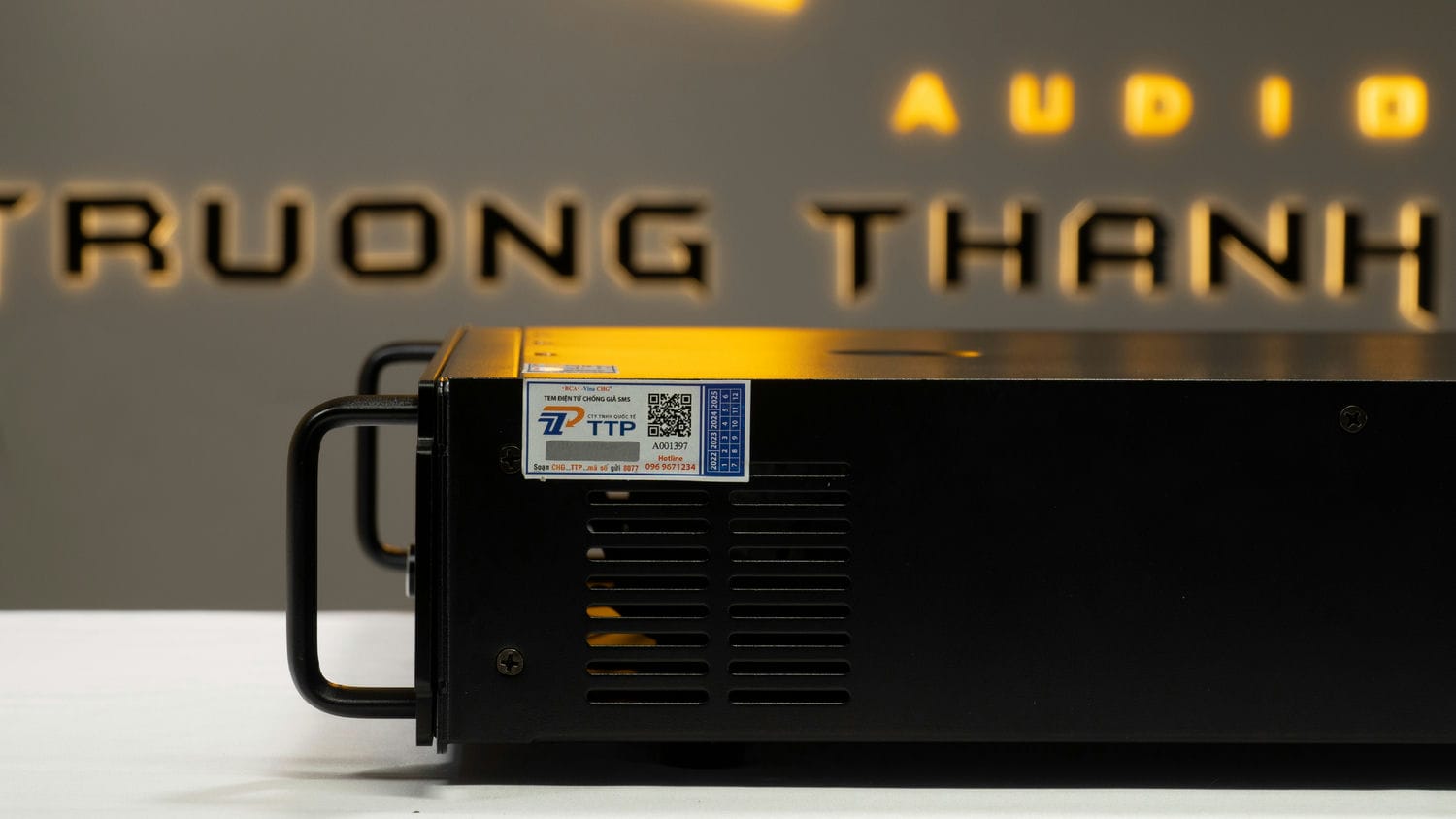 Ảnh sản phẩm Cục Đẩy Công Suất Vatasa VA-2800, 2 Kênh 29