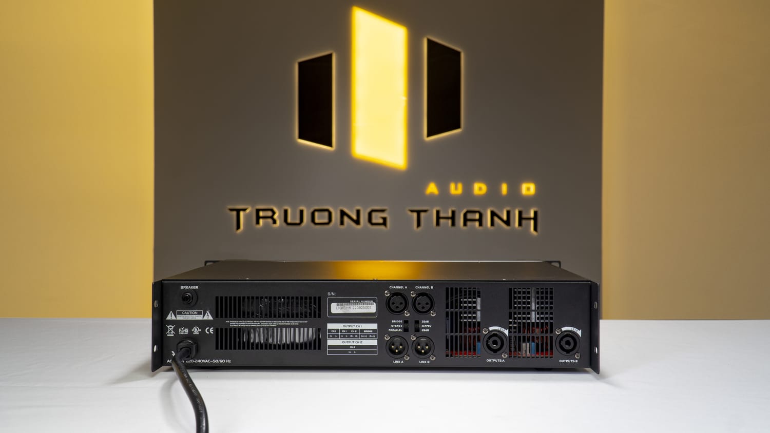 Ảnh sản phẩm Cục đẩy công suất 2 kênh DT Lion215 11