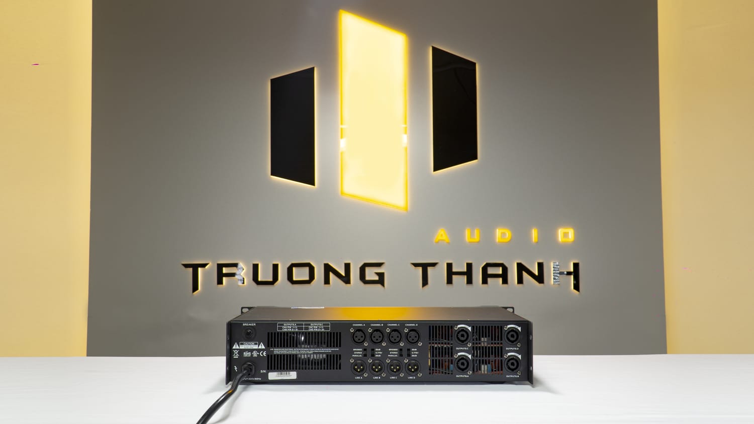Ảnh sản phẩm Cục đẩy công suất 4 kênh DT Lion406 13
