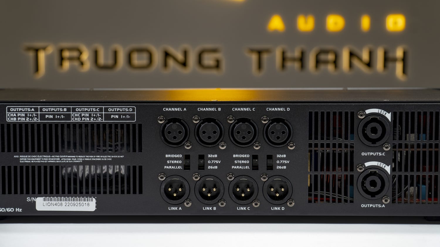 Ảnh sản phẩm Cục đẩy công suất 4 kênh DT Lion408 18