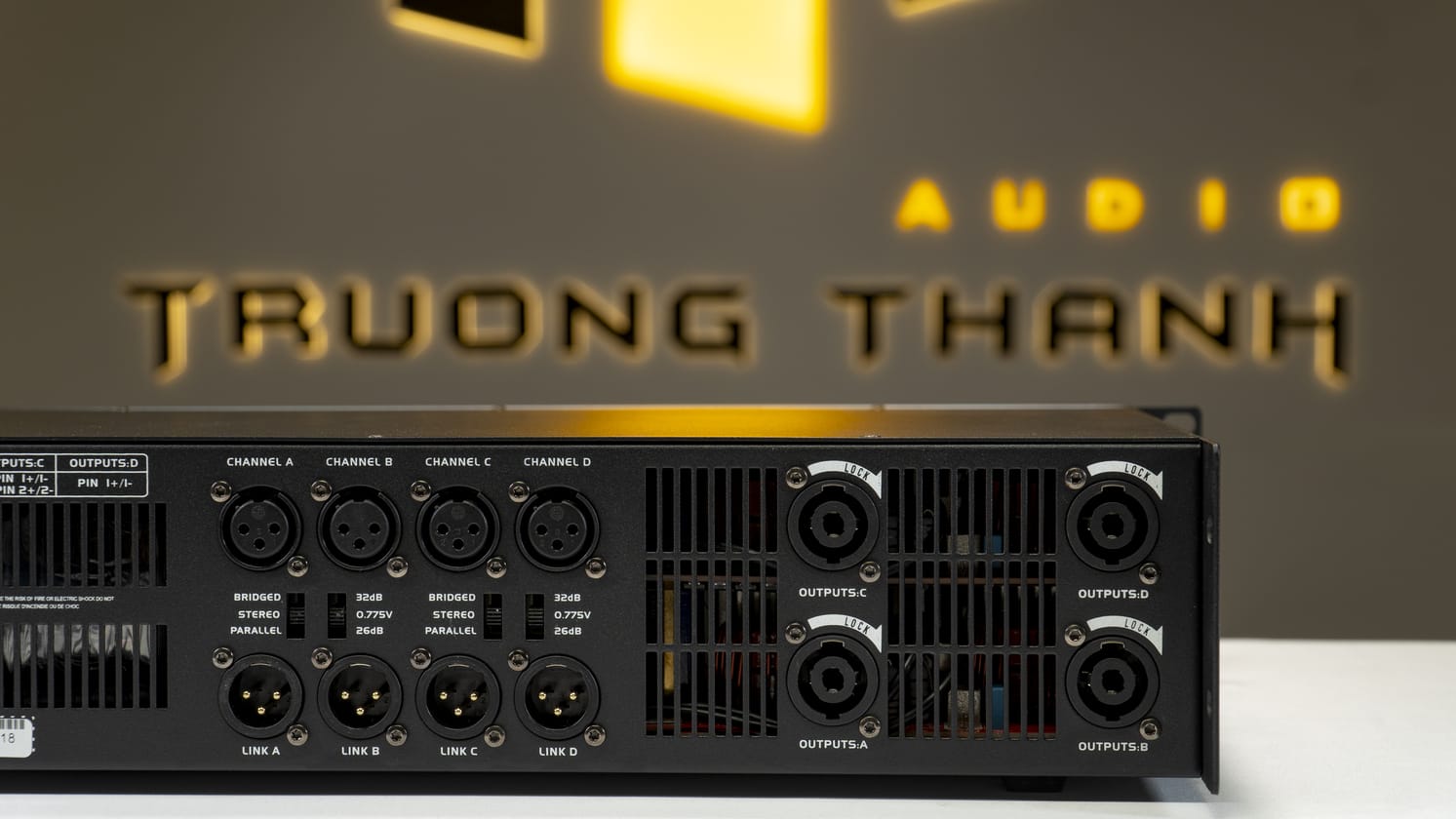 Ảnh sản phẩm Cục đẩy công suất 4 kênh DT Lion408 19